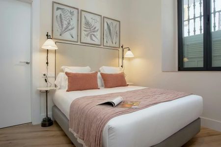 Calle Rodrigo Caro, Sevilla, Andalusia 41004 - Photo 3