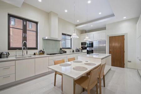 3 bedroom flat to rent - Photo 5