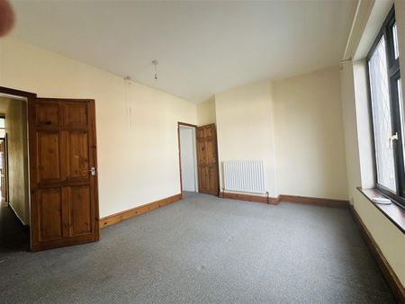 Tomkinson Road, Nuneaton, CV10 - Photo 2
