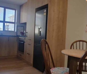 2 Bedrooms Fully Furnished Townhouse - Photo 3