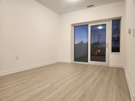 For Lease - 7439 Kingston Road Unit# 304A, Toronto, Ontario - Photo 5