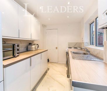 1 bedroom terraced to rent Fairfax Road, Colchester, Essex, CO2 - Photo 6