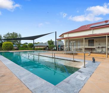 Modern Living in a Gated Community over 50's Village. - Photo 1