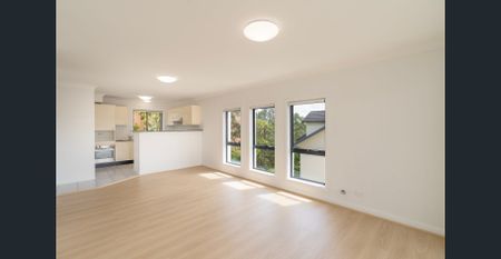 16/4 Taylors Drive, Lane Cove, NSW 2066 - Photo 3