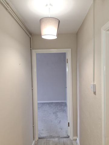 1 Bed Flat, Ashley Road, BS6 - Photo 2