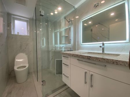 For Lease - 35 Robingrove Road, Toronto, Ontario - Photo 4