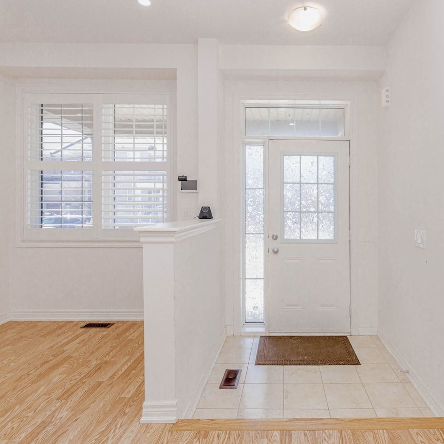 For Lease - 1533 Carr Landing, Milton, Ontario - Photo 1