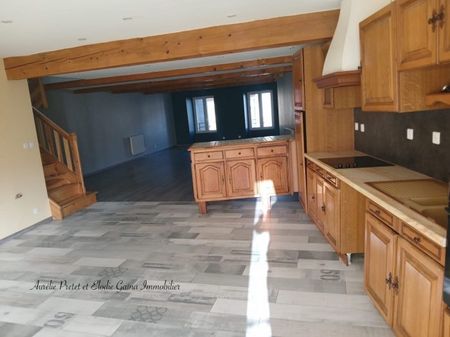 Duplex à louer, 4 pièces - Ardes 63420 - Photo 3