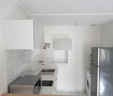 Location Appartement 1 pièce 28m² - Photo 2