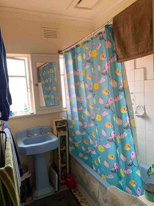 Williamstown - Photo 1