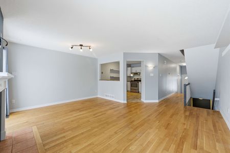 For Lease - 1469 Briarfield Crescent, Orleans - Cumberland and Area, Ontario - Photo 2