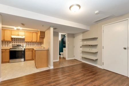 22 Brown Wood Dr, Barrie, ON L4M 6N4, Canada — LL - 22 Brown Wood Drive - Photo 3