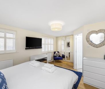 3 bedroom apartment to rent - Photo 5