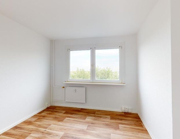 3-Raum-Wohnung mit Wanne und TOP Ausblick! - Photo 1