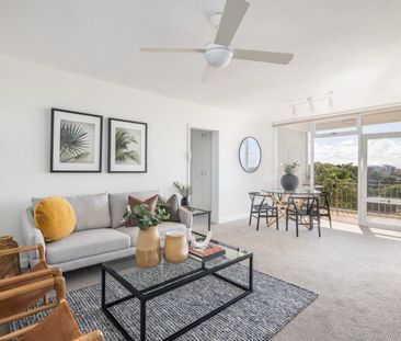Sun-filled Apartment with Fabulous Harbour Views - Photo 1