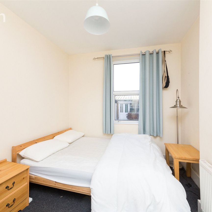 3 bedroom apartment to rent - Photo 1