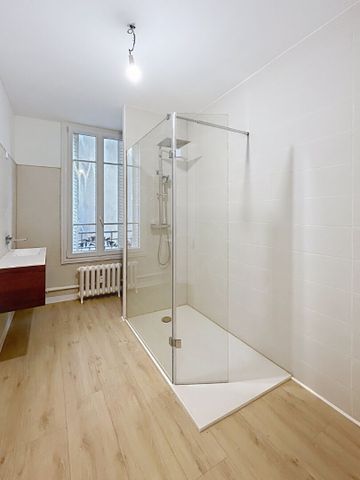 Appartement à louer - REIMS - HYPER CENTRE - Photo 5
