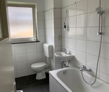 Demnächst frei! 3-Zimmer-Wohnung in Gummersbach Dieringhausen - Photo 1