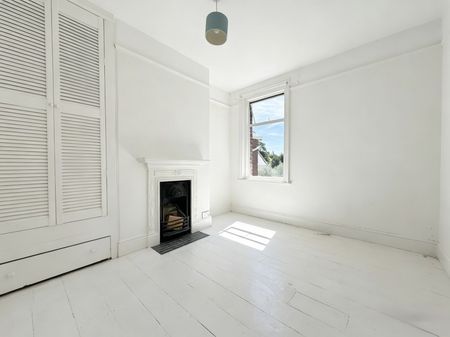 East Grove Road, Exeter - Photo 5
