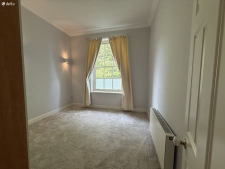 Apartment 32, North Wing Old Connaught House - Photo 3