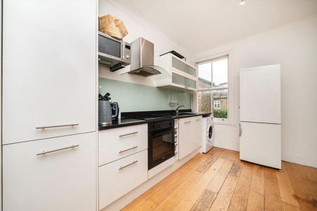 2 bedroom flat to rent - Photo 5