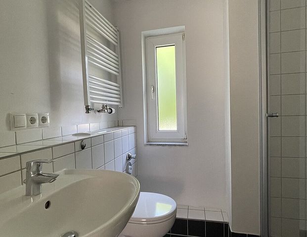 Schöne 3 ZKB im Grünen! - Foto 1