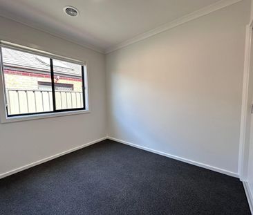 Brand New Stylish Family Home in Melton South - Photo 2