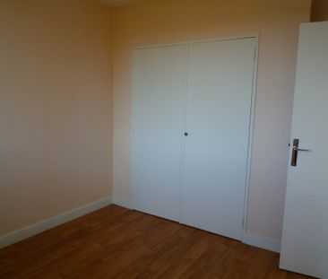 Appartement à louer 4 pièces - Photo 2