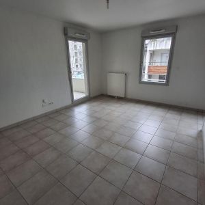 Location Appartement à LA TRONCHE - Photo 3