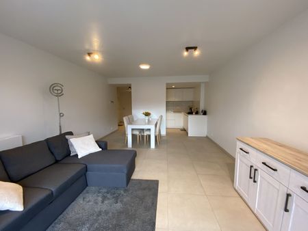 Modern appartement met twee slaapkamers - centrale ligging! - Foto 3