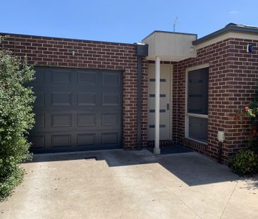 Perfectly Positioned Rear Unit – Peaceful, Private & Immaculately P... - Photo 4