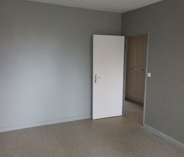 Location Appartement 4 pièces 90m² - Photo 4