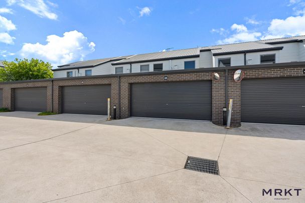 44/8 Henry Kendall Street, Franklin ACT 2913 - Townhouse For Rent | Domain - Photo 1