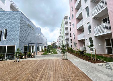 2 Bedrooms on Jordan Ave - Photo 2