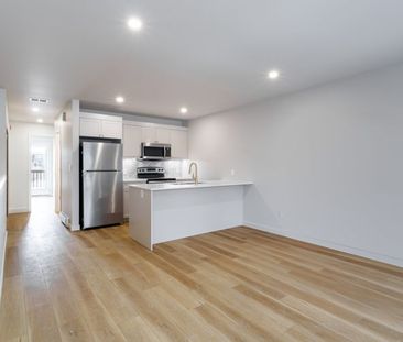 104A Renfrew - Photo 1