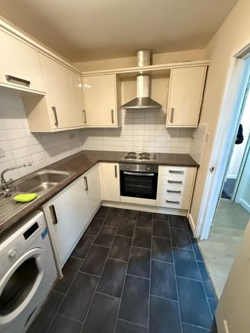 1 bedroom flat to rent - Photo 3