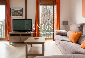 Apartment 63m² with terrace to rent in Dreta de l'Eixample, Barcelona