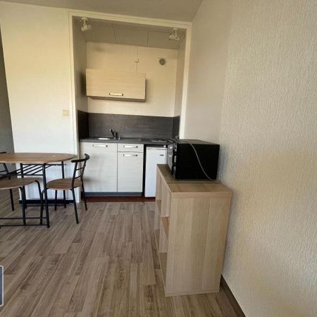 Location Appartement 1 pièce 23m² CAMBRAI 59400 - Photo 3