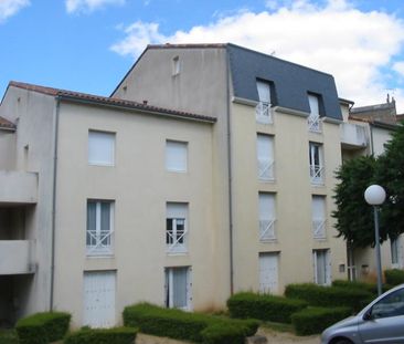 Location Appartement 1 pièce 21m² POITIERS 86000 - Photo 4