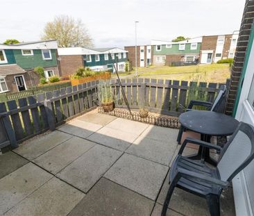3 Bedroom House - End Terrace - Photo 6