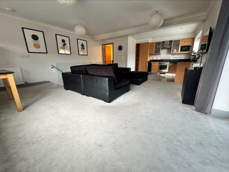 2 bedroom apartment to rent - Photo 2