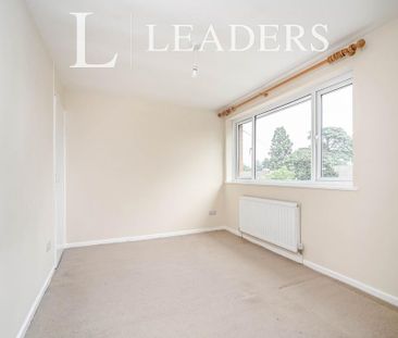 3 bedroom terraced house to rent - Photo 3