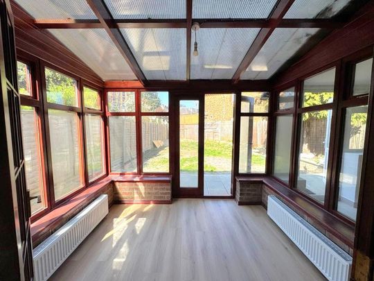 3 bedroom semi-detached house to rent - Photo 1