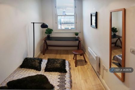 2 bedroom flat to rent - Photo 5