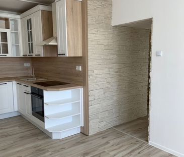 Pronájem bytu 2+kk • 40 m² bez realitkyVišňová, Most - Most II, Úst... - Photo 6