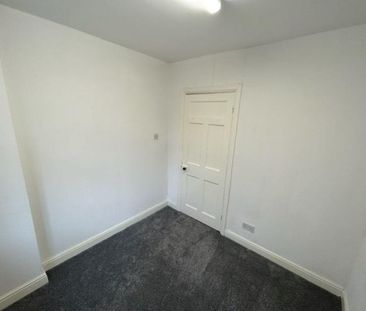 3 bedroom detached house to rent - Photo 4