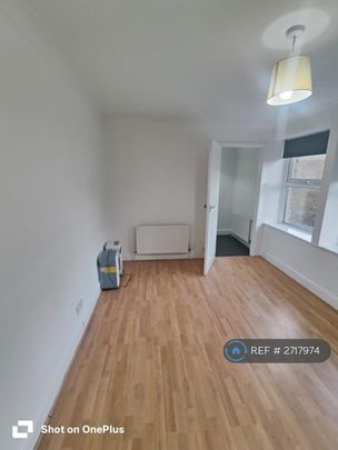 2 bedroom semi-detached house to rent - Photo 1