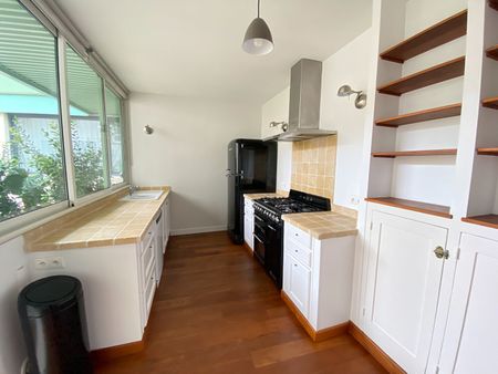 Location Maison 6 pièces 196m² - Photo 3