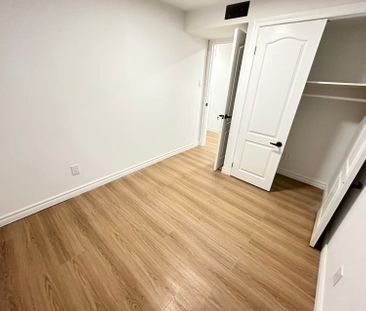 For Lease - 12 Goldsmith Crescent, Newmarket, Ontario - Photo 3