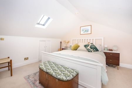 3 bedroom terraced house to rent - Photo 3